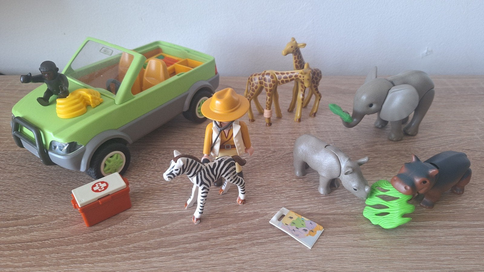 Playmobil Wildlife dierenarts met jeep en dieren, Wild life, Gebruikt, Complete set, Voertuig