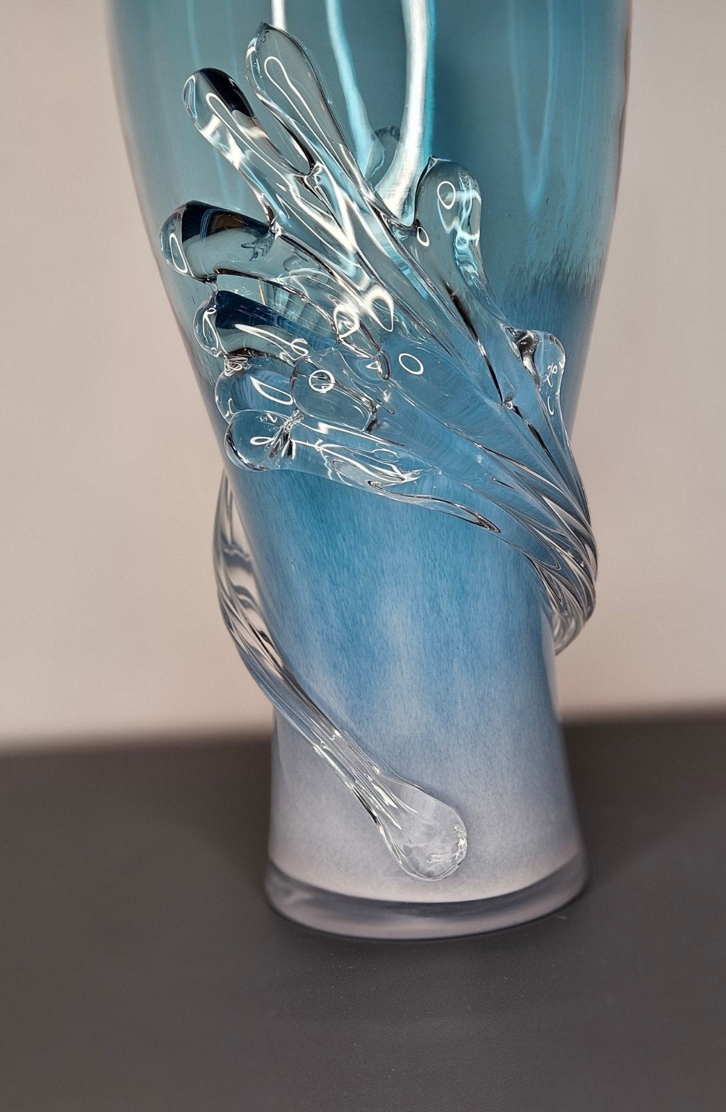 Vaas "Beach" blauw/wit H.40cm, Gilde Handwerk, Handgemaakt, Blauw, Export@Gildehandwerk.com