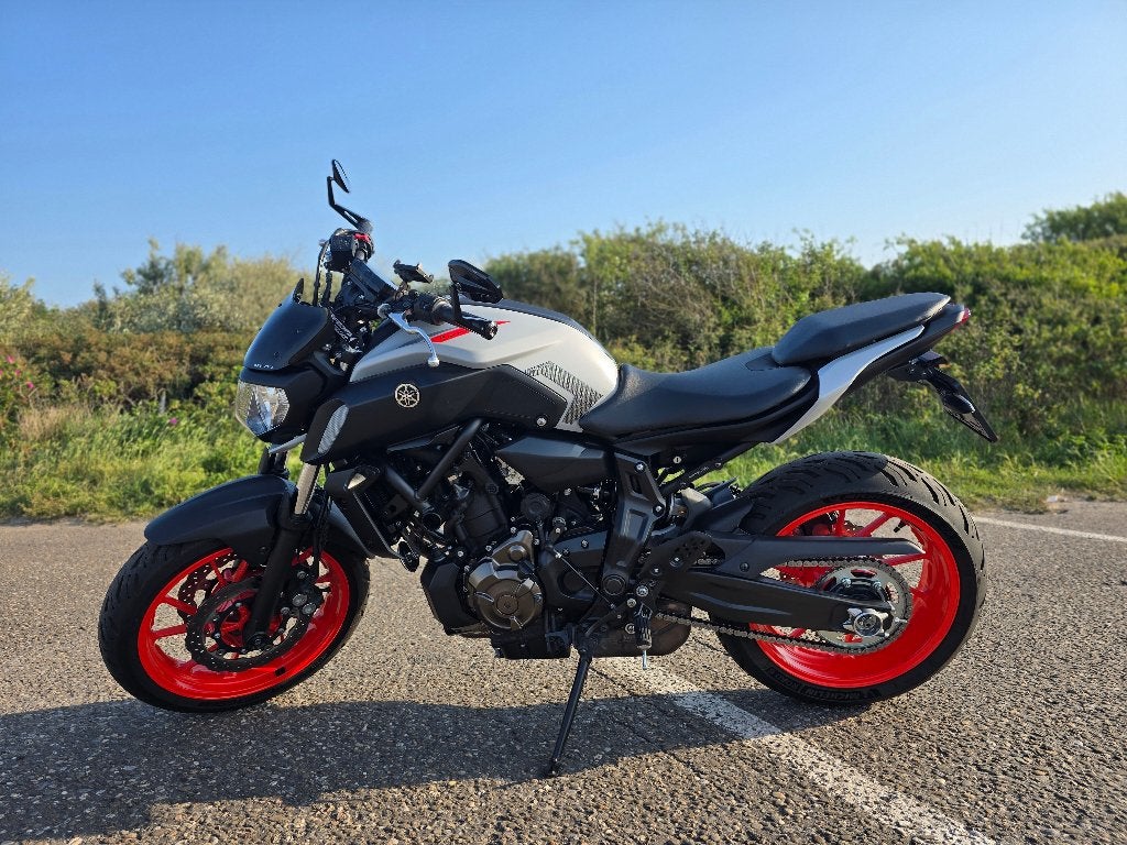 Yamaha MT-07 - Ice Fluo - 2019 - A / vol vermogen, 700 cc, 2 cilinders, Motorrijbewijs A, Gebruikt