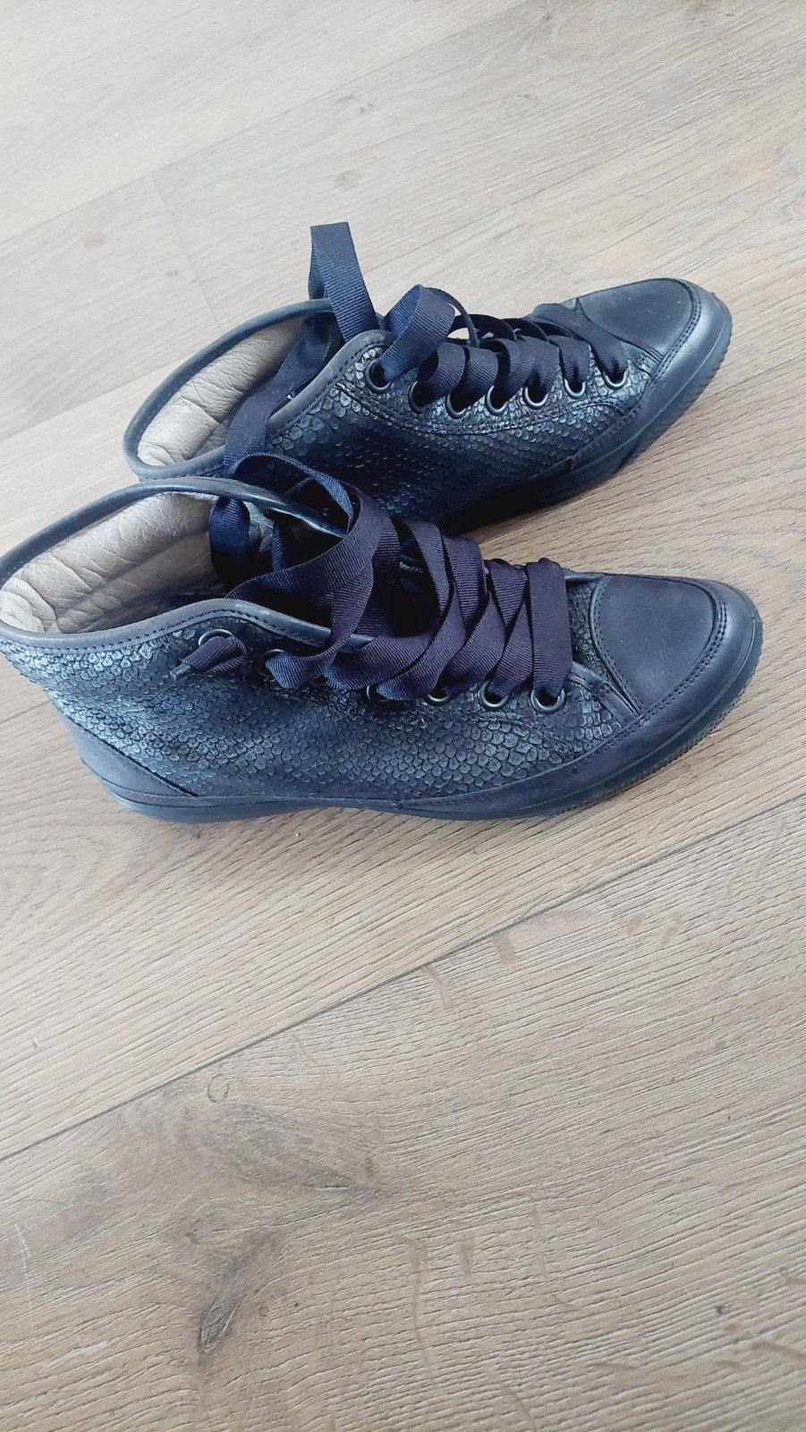 ECCO Dames Dress Sneakers Maat 39 - Zo goed als nieuw, Kleding | Dames, Schoenen, Zwart, ECCO, Ophalen of Verzenden, Sneakers of Gympen