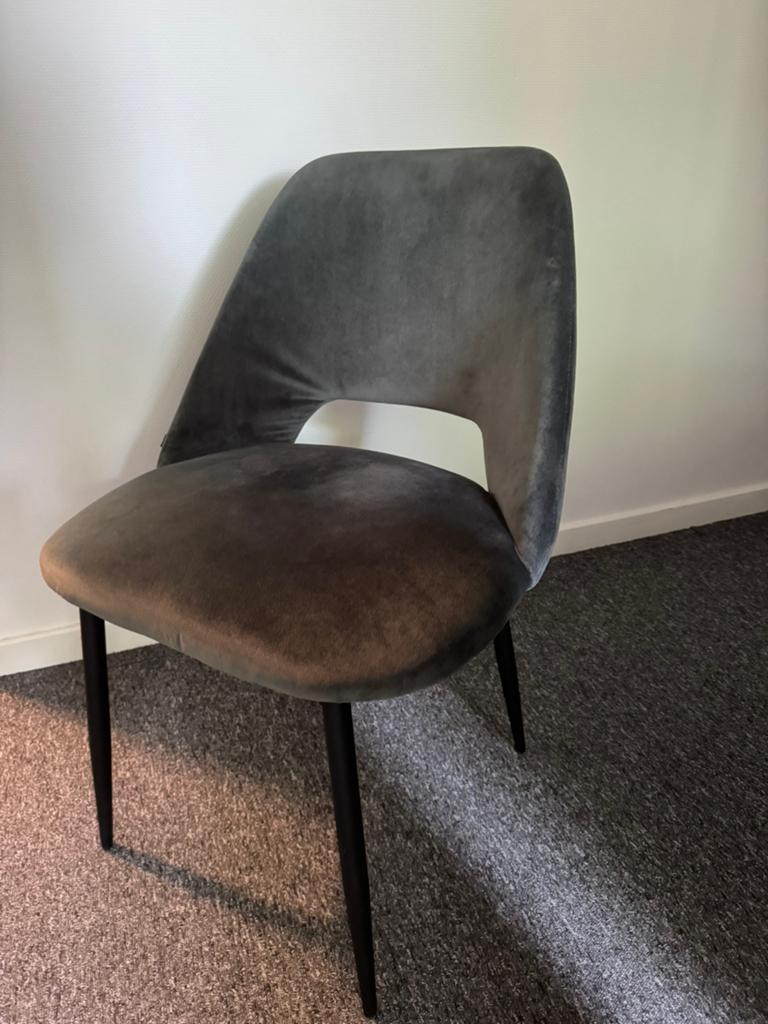 3x Gosseens Eetkamerstoel, Huis en Inrichting, Stoelen, Ophalen, Zo goed als nieuw, Drie