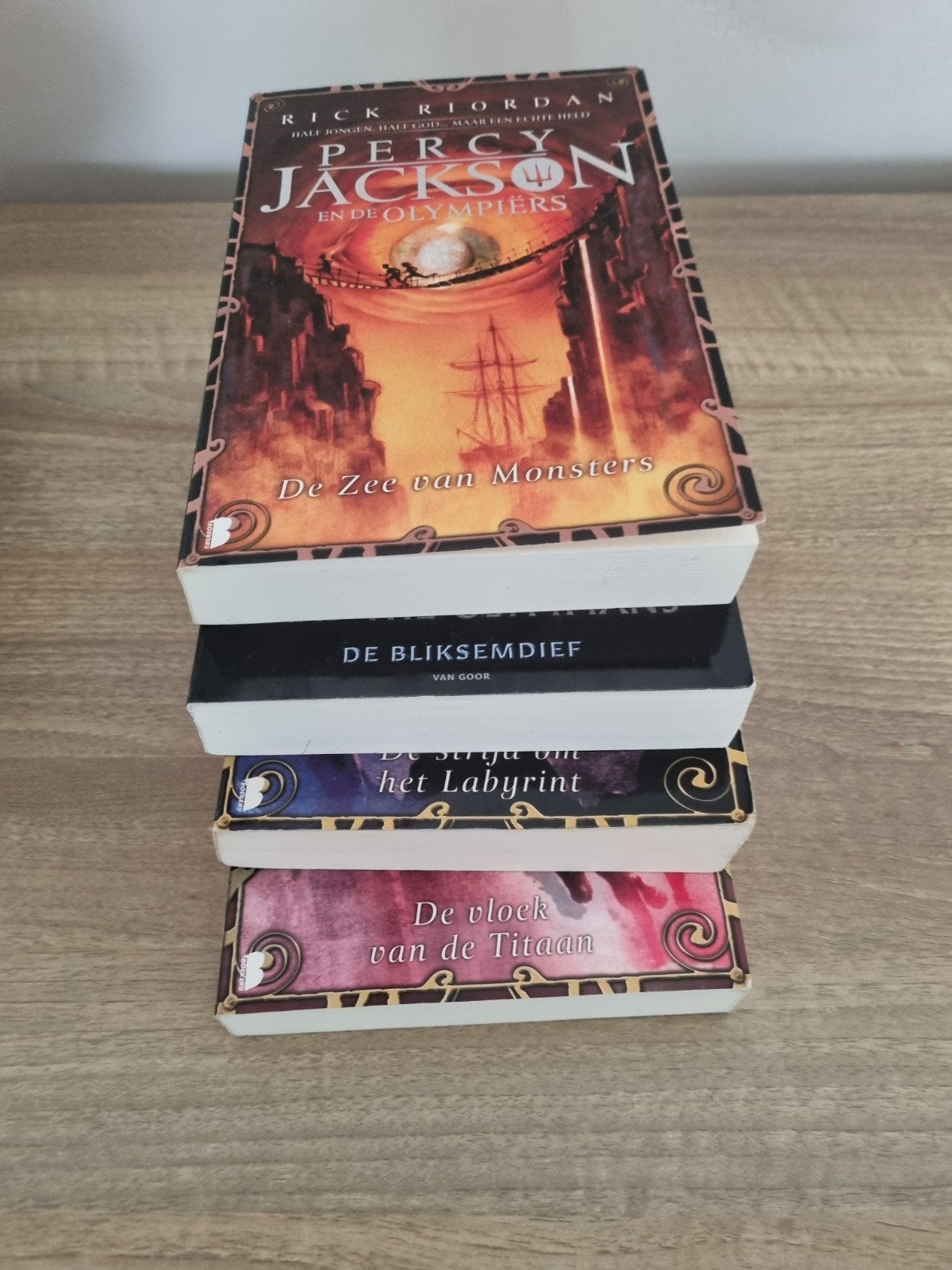 Percy jackson boeken, Ophalen of Verzenden, Zo goed als nieuw