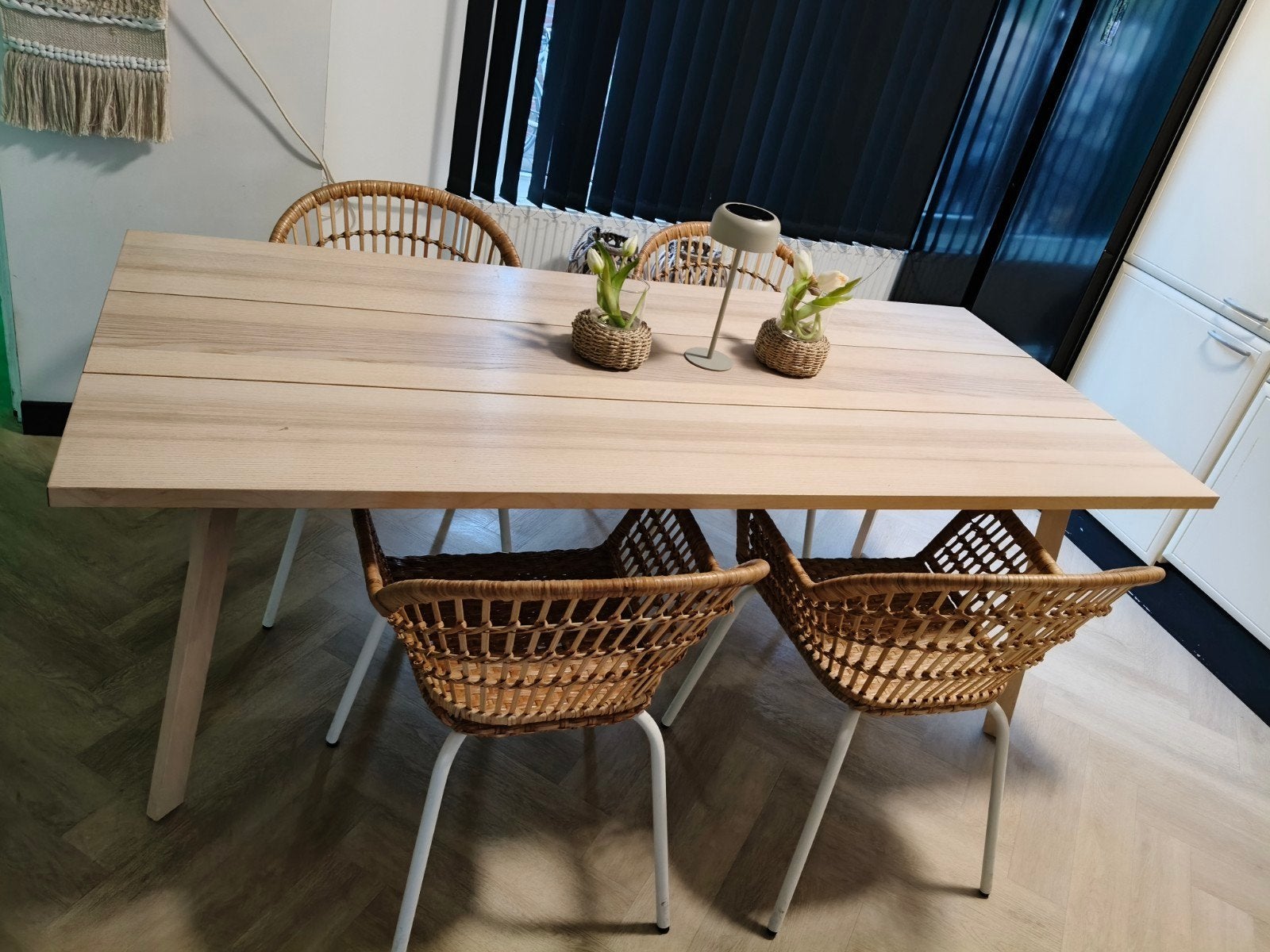 Eethoek met rotan stoelen, Ophalen, Gebruikt, 4 tot 6 stoelen