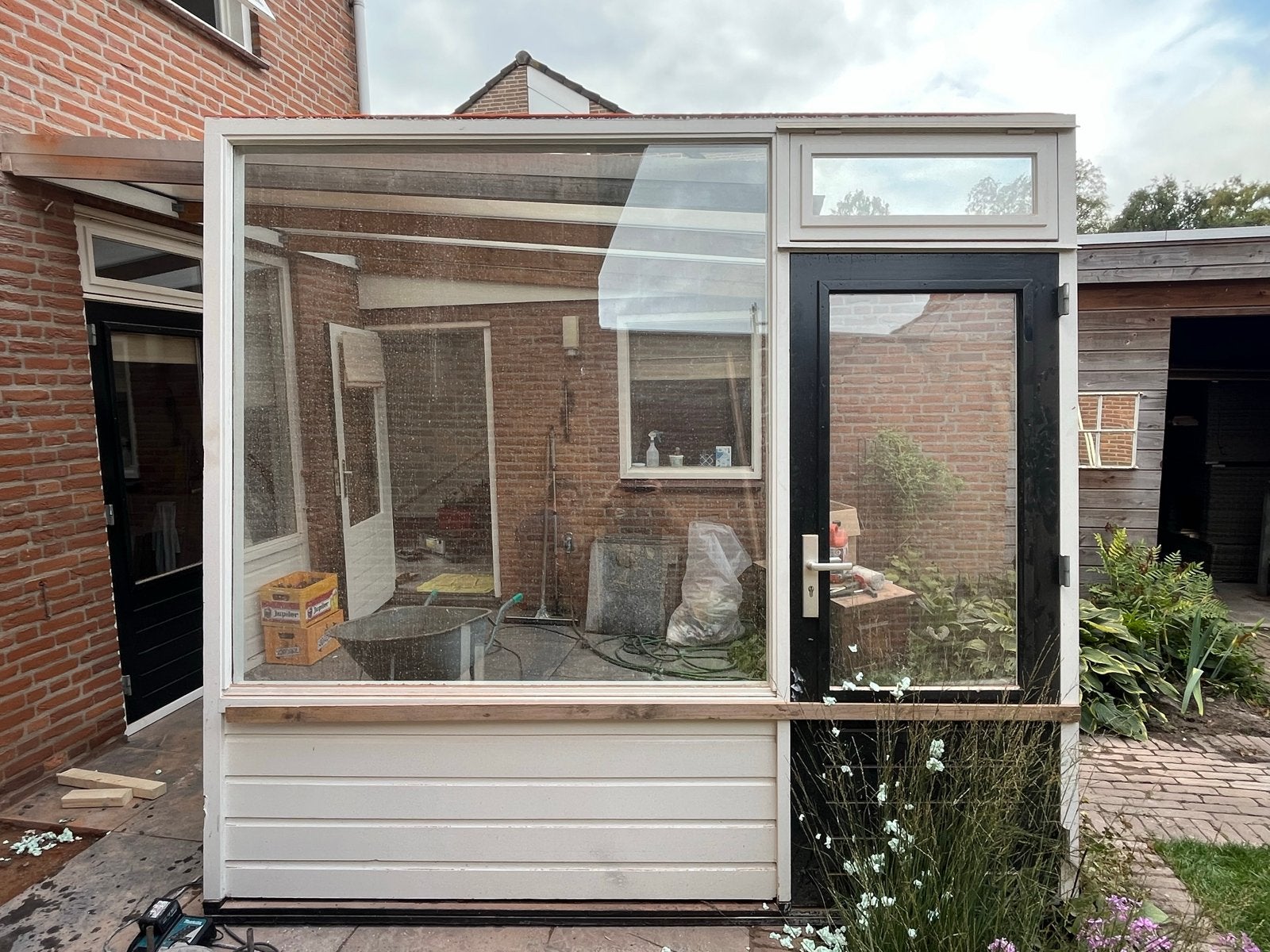 Kozijn met deur en glas - Hoog 251cm, Breed 271cm, Doe-het-zelf en Verbouw, Ophalen, Gebruikt, Deurkozijn, Inclusief glas