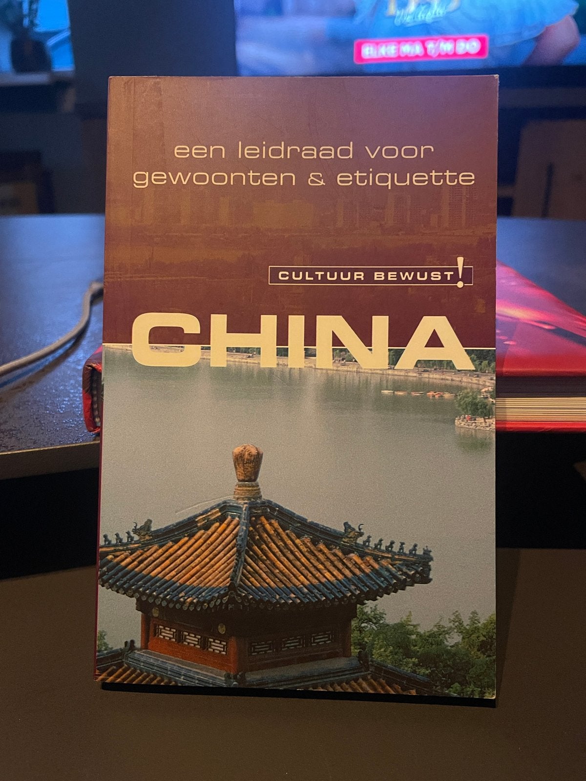 Cultuur Bewust! China: Leidraad voor gewoonten & etiquette, Overige merken, Ophalen of Verzenden, Zo goed als nieuw, Reisgids of -boek
