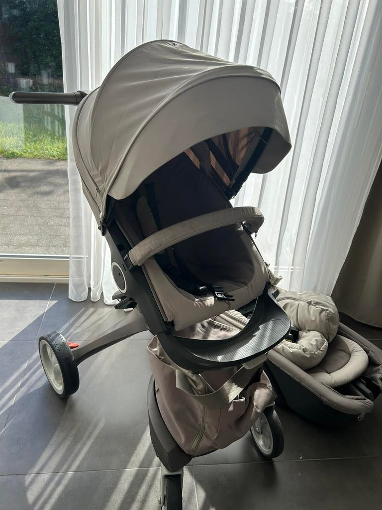 Stokke kinderwagen, Kinderen en Baby's, Ophalen, Gebruikt