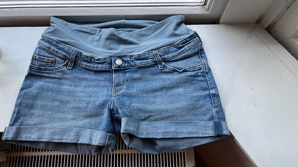 Zwangerschapskleding korte spijkerbroek, Kleding | Dames, Positiekleding, Blauw, Zo goed als nieuw, Broek of Spijkerbroek, Ophalen