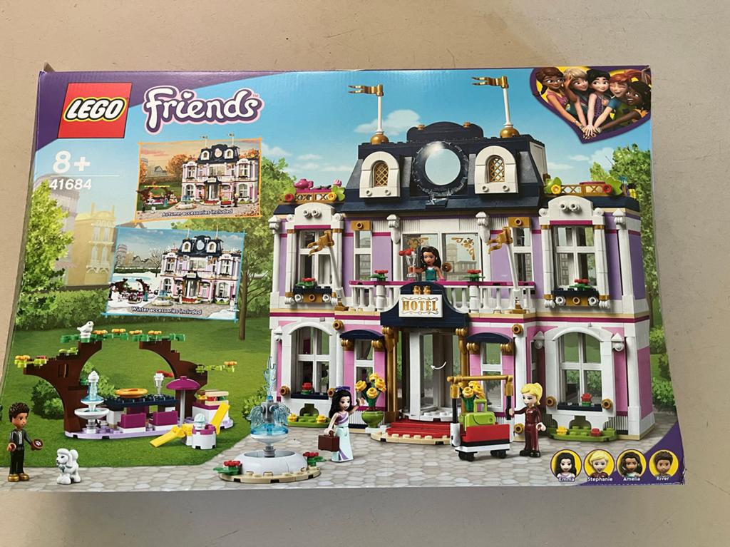Lego Friends Grand Hotel Heartlake City 41684, Ophalen, Lego, Friends, Zo goed als nieuw