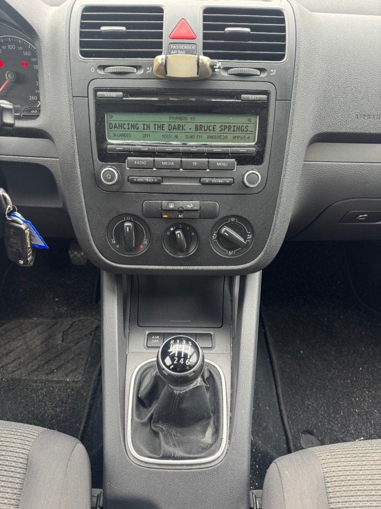 Volkswagen GOLF 1.4 TSI Trendline NETTE AUTO TREKHAAK NAP AP, Voorwielaandrijving, Gebruikt, 4 cilinders, Origineel Nederlands
