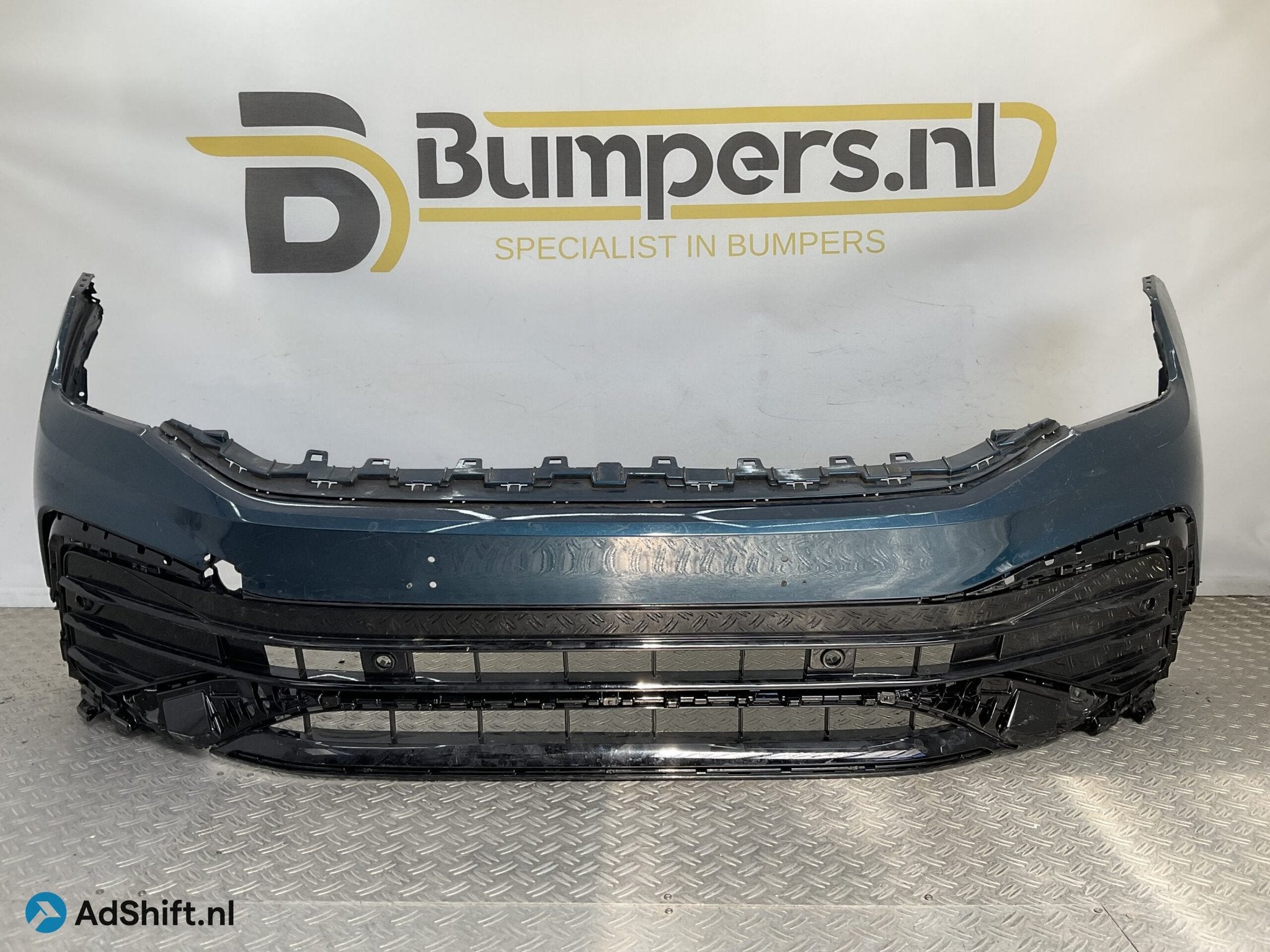 Bumper Volkswagen Tiguan Facelift RLine R-Line 17-24 5NA8072