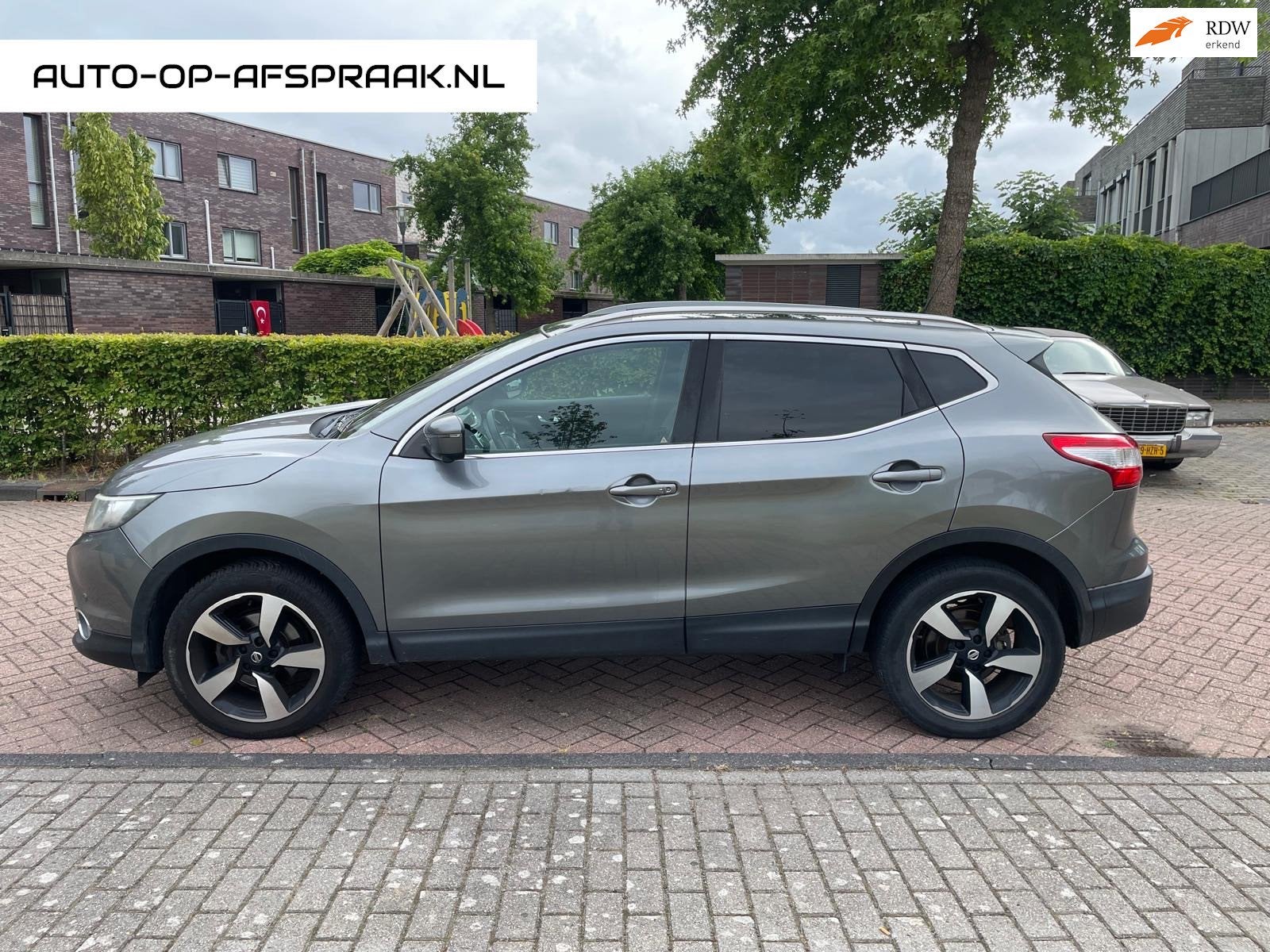 Nissan Qashqai 1.2 N-Connecta Navi Camera Clima Cruise, Voorwielaandrijving, Gebruikt, Euro 6, 4 cilinders