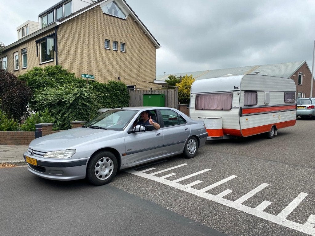 Kip retro caravan mag vandaag nog mee bij Aalsmeer, Ophalen of Verzenden