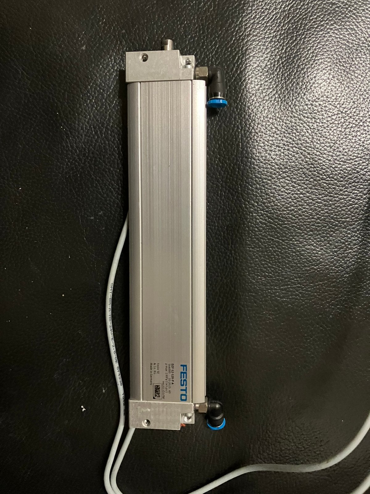 Festo vlakke cilinder dubbelwerkend dzf-12-120-p-a, Ophalen of Verzenden, Zo goed als nieuw