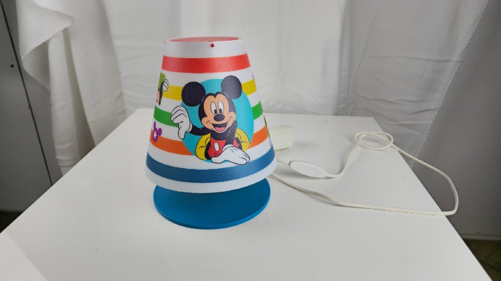 Philips Mickey Mouse Nachtlampje - Kleurrijk en Speels, Gebruikt, Ophalen of Verzenden, Meerkleurig, Lamp