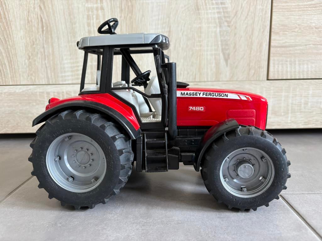 Bruder Massey ferguson 7480, Ophalen of Verzenden