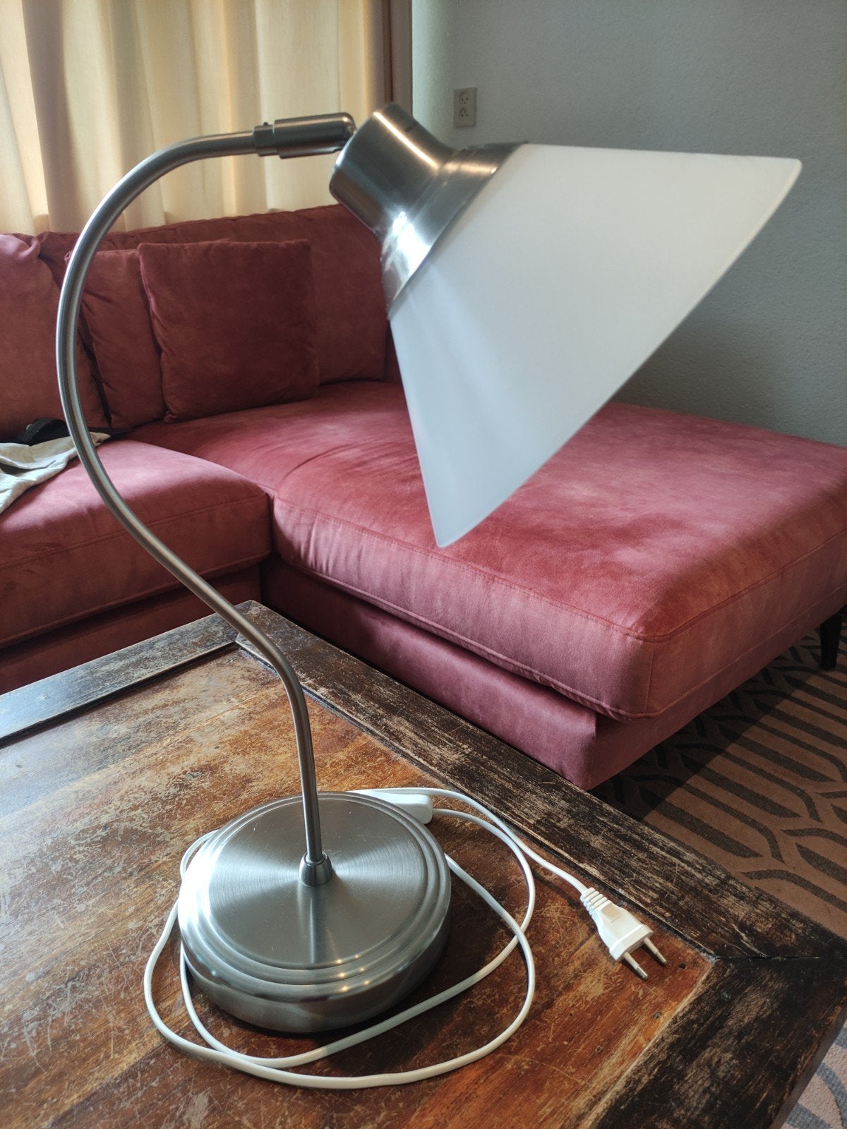 Nette tafellamp, zo goed als nieuw, max. 40 watt, Huis en Inrichting, Overige merken, Met schakelaar, Zo goed als nieuw, Glas
