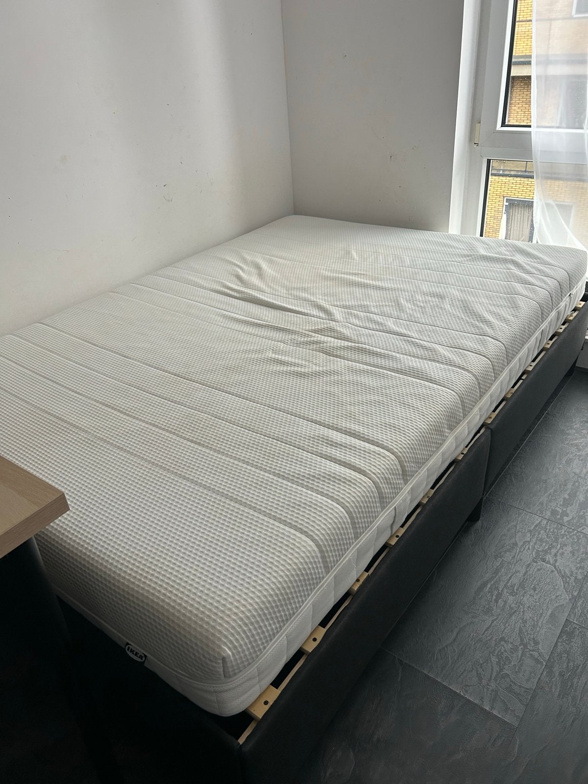 Bedframe 140x200 cm - Zonder matras, Ophalen, Overige materialen, Gebruikt, Zwart