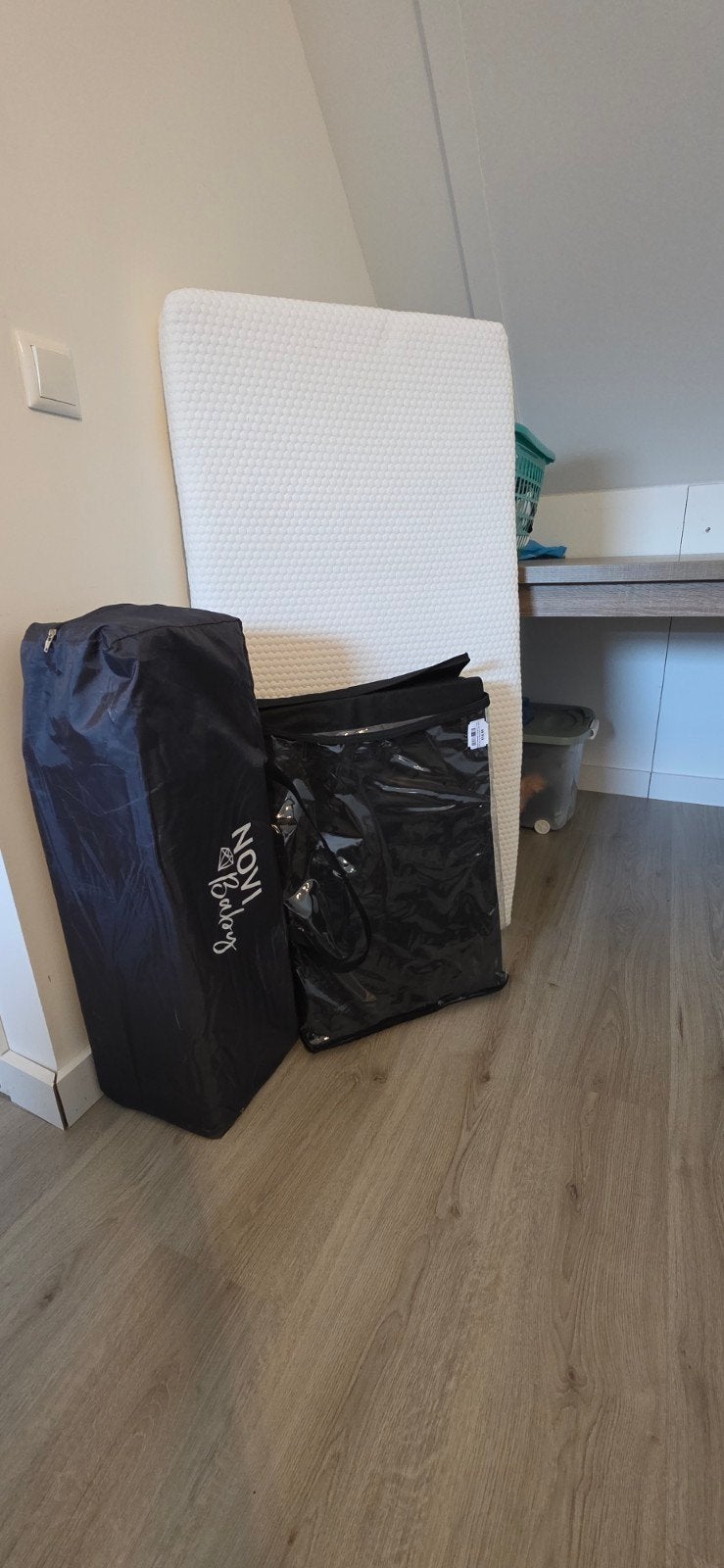 Campingbed incl reis matrasje (en evt Aerossleep-matras), Ophalen, Zo goed als nieuw, Minder dan 140 cm, Matras