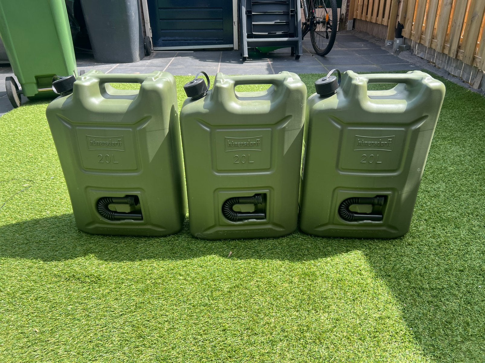 Zo goed als nieuw! 3x 20L Hünersdorff jerrycans Topkwaliteit, Ophalen of Verzenden