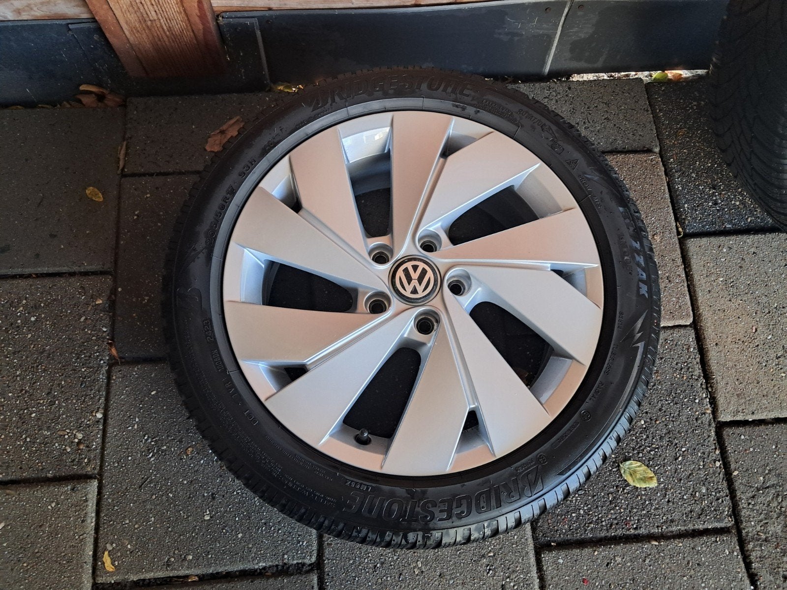 Te koop Winterbanden van Golf 8.  17  insch., Auto-onderdelen, Ophalen, Gebruikt, 17 inch, Band(en)