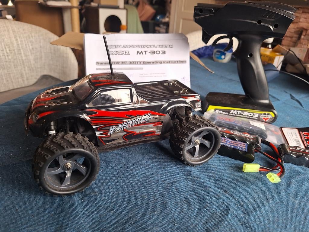 Himoto Mastadon Monstertruck 2.4 GHz, Hobby en Vrije tijd, Modelbouw | Radiografisch | Auto's, Ophalen of Verzenden, Overige schalen