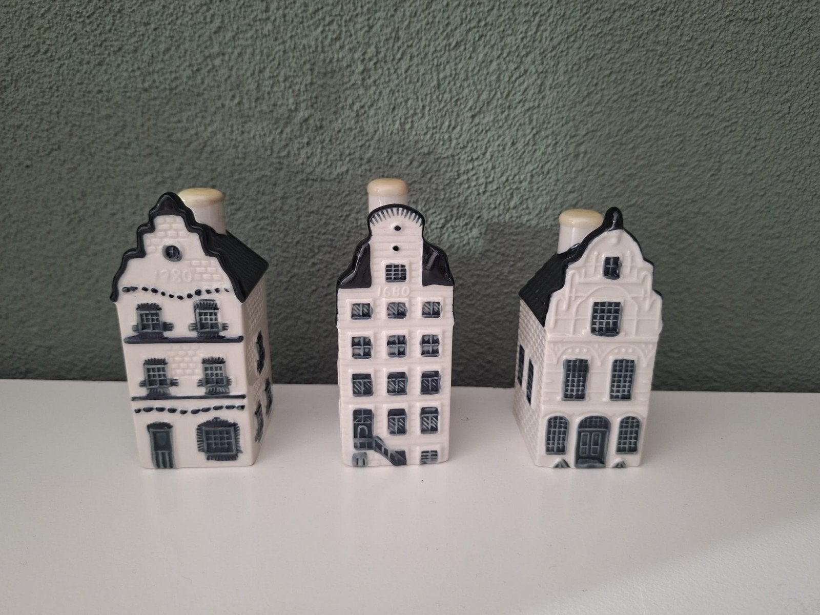 KLM huisjes 3, 14 en 21 - Gevuld en verzegeld, Verzenden, Nieuw, 1 t/m 20, Gevuld