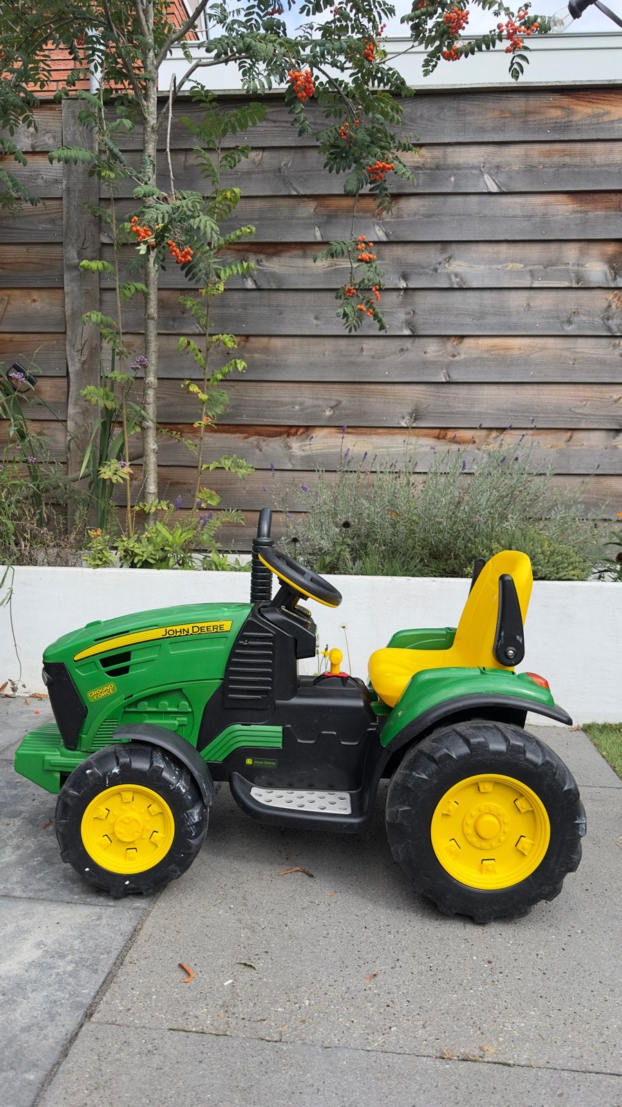 John Deere elektrische tractor met karretje Peg perego, Ophalen, Gebruikt