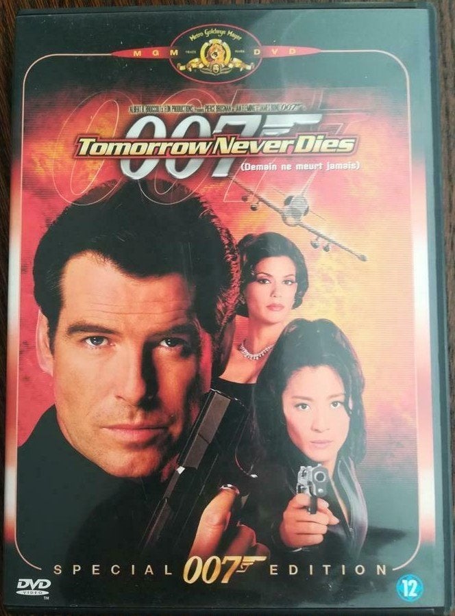 JAMES BOND - TOMORROW NEVER DIES, Vanaf 12 jaar, Ophalen of Verzenden, Zo goed als nieuw, Actie