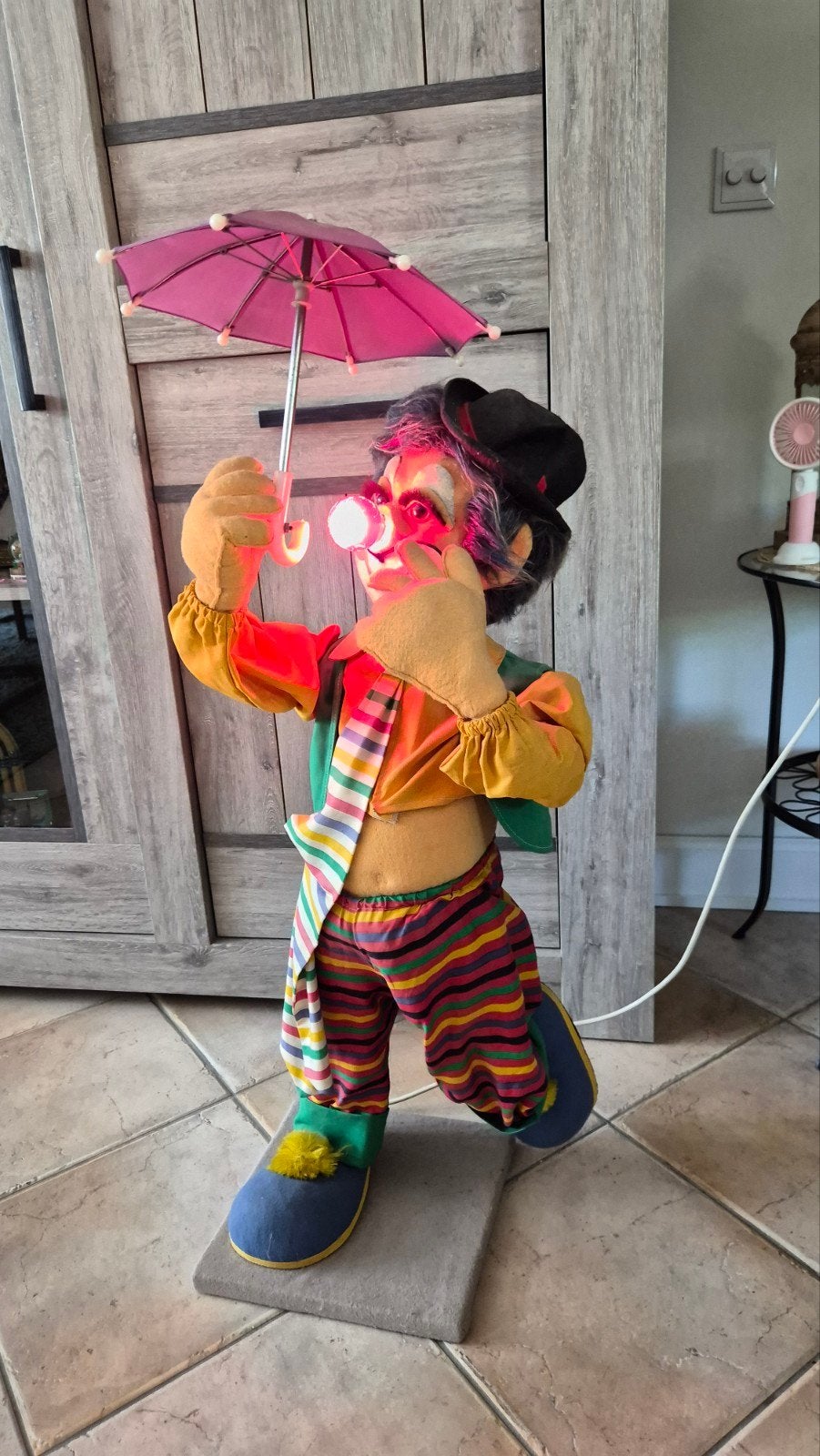 Vintage Verlichte Clown Automaat met Paraplu, Ophalen, Gebruikt
