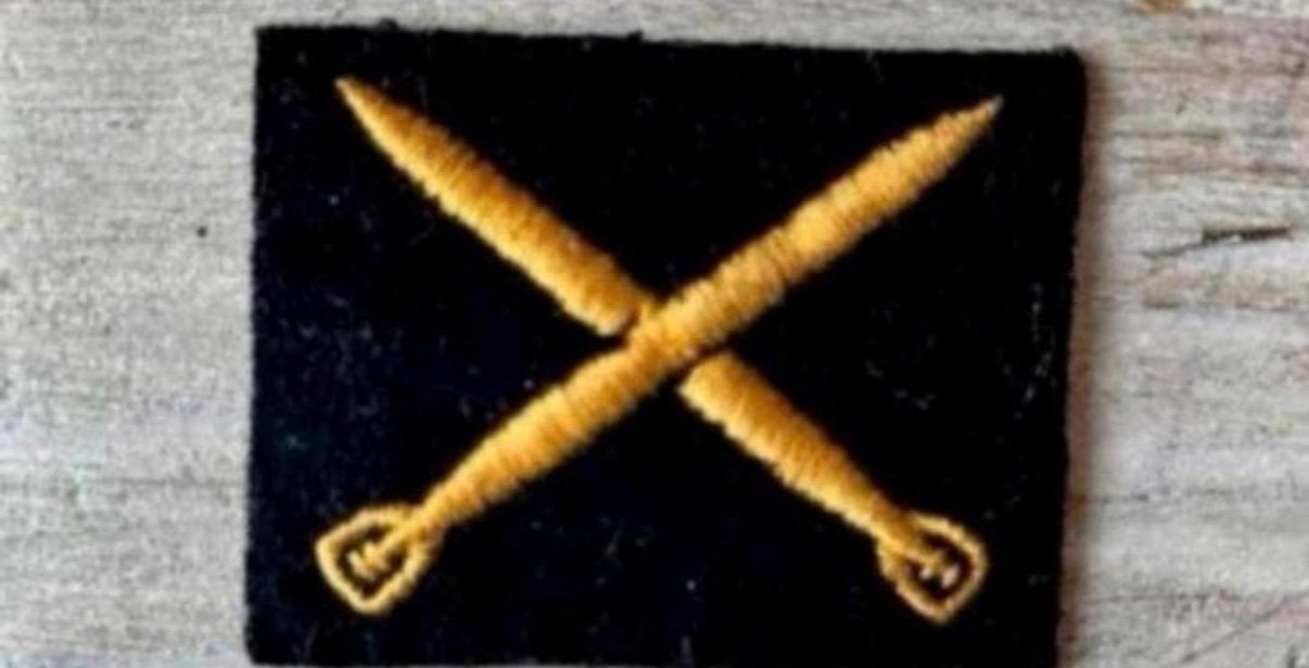 Marine Embleem  TORPEDOMAKER, Verzamelen, Militaria | Algemeen, Marine, Embleem of Badge, Nederland, Verzenden