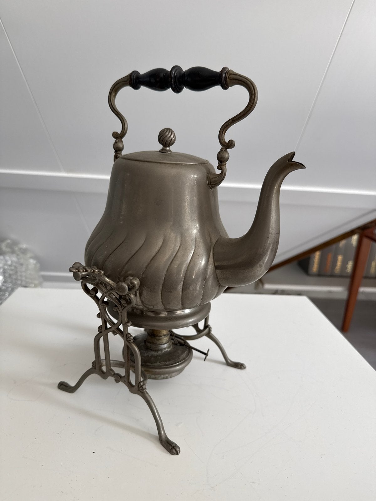 Antieke tinnen theepot met rechaud, Ophalen of Verzenden