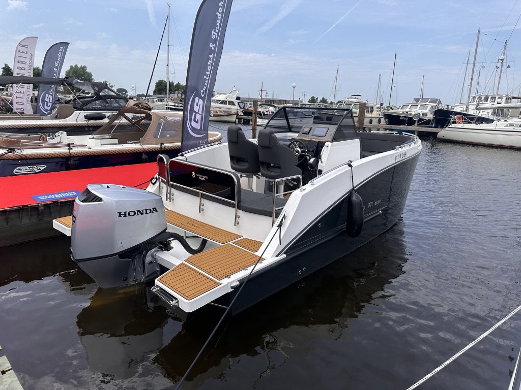 Maxima  700 Sport | 150pk | Cabine, Overige merken, Overige brandstoffen, Nieuw, Polyester