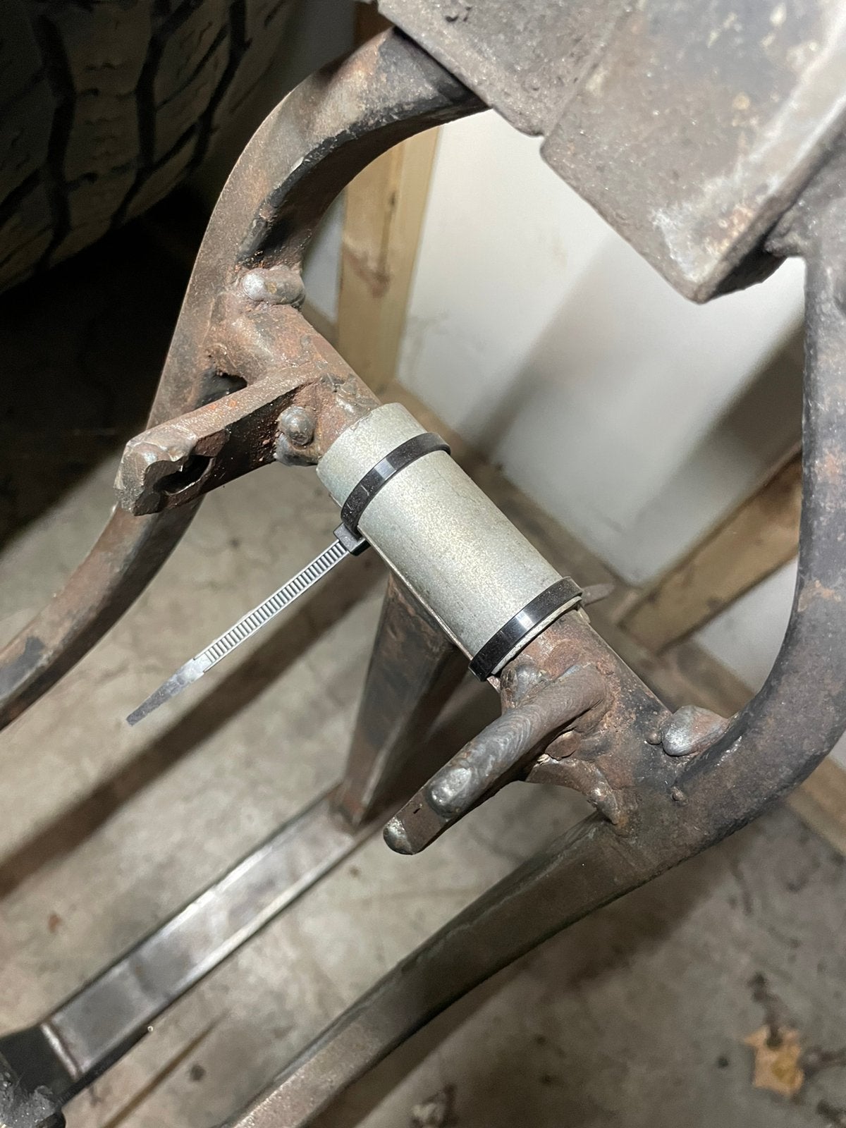 Derbi senda frame met kenteken, Ophalen, Gebruikt