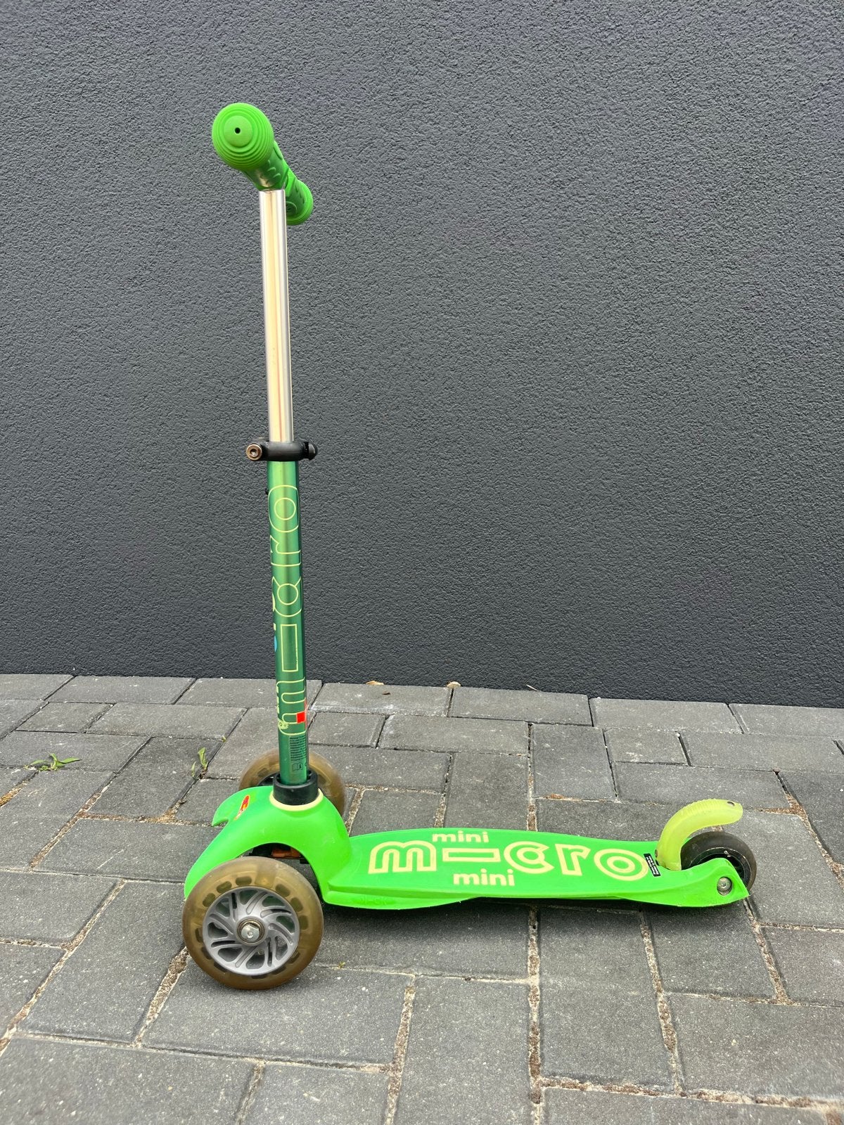 Micro Mini Step Groen met Lichtgevende Wielen, Fietsen en Brommers, Steps, Ophalen, Gebruikt, Gewone step