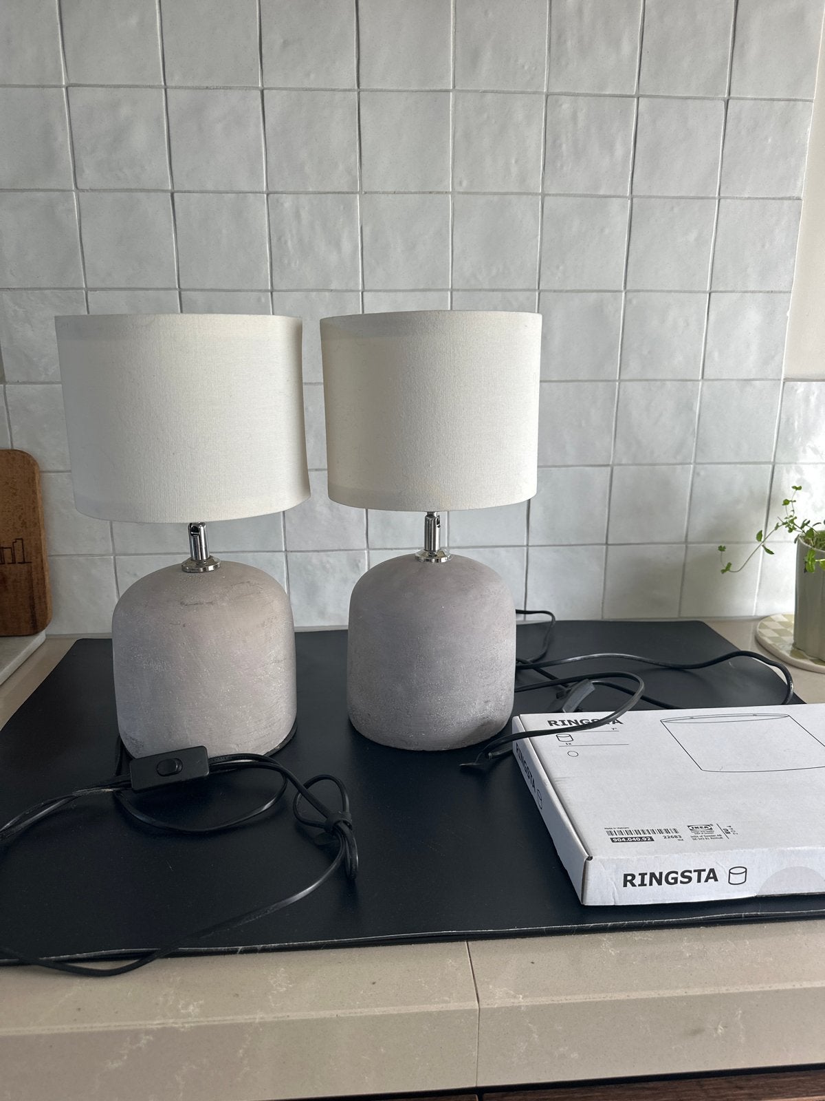 2 Tafellampen Betonlook H37 met kap, verstelbaar, Gebruikt, Met kap, Grijs, Schemerlamp