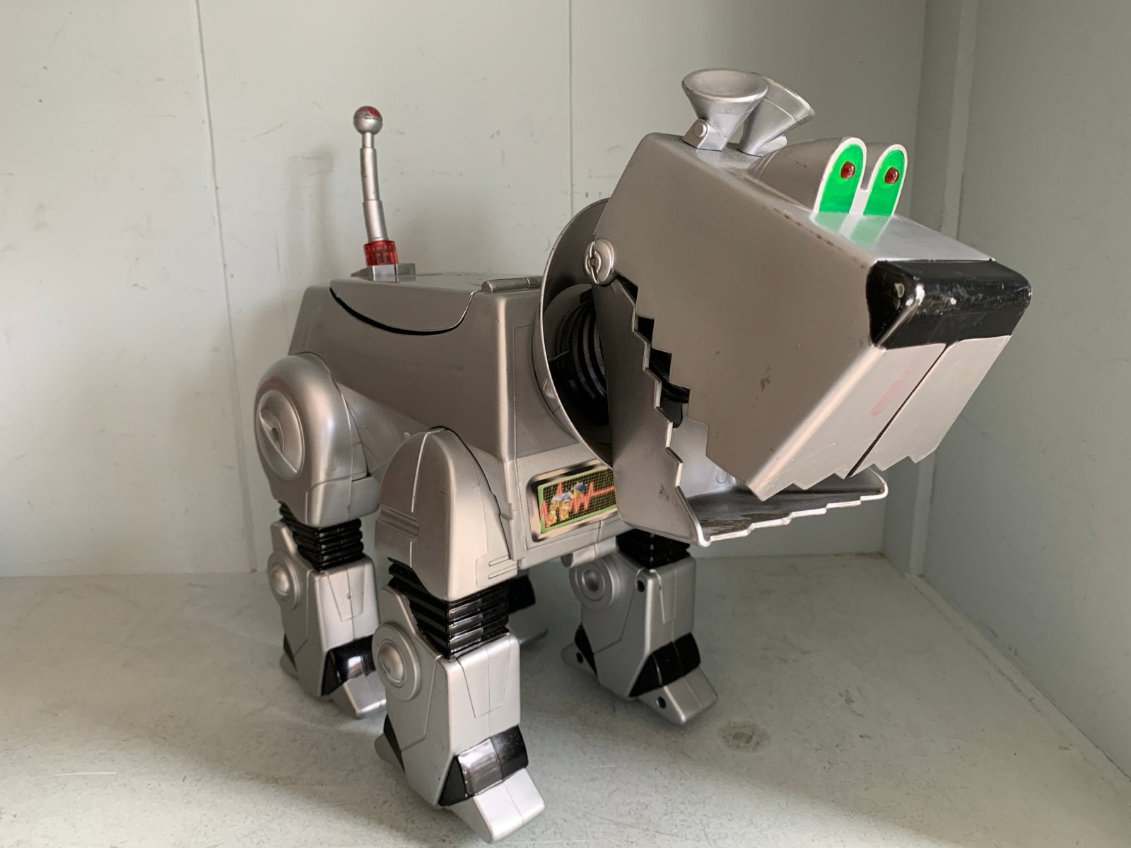 Vintage Mega-Byte The Hound Droid - 1999, Verzamelen, Retro, Huis en Inrichting, Ophalen of Verzenden