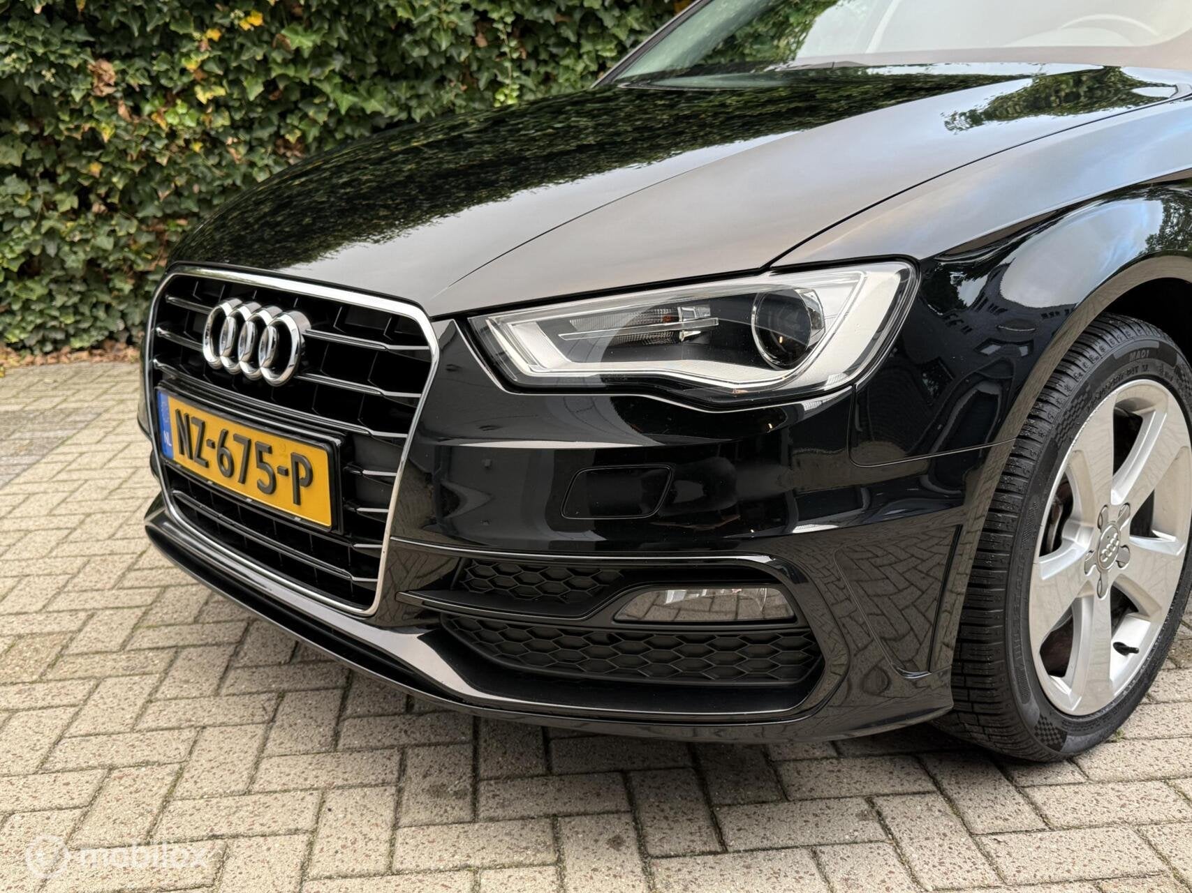 Audi A3 Sportback 1.4 TFSI 3x S-Line Netjes Navi|Trekhaak|, Gebruikt, 4 cilinders, Leder, 19 km/l