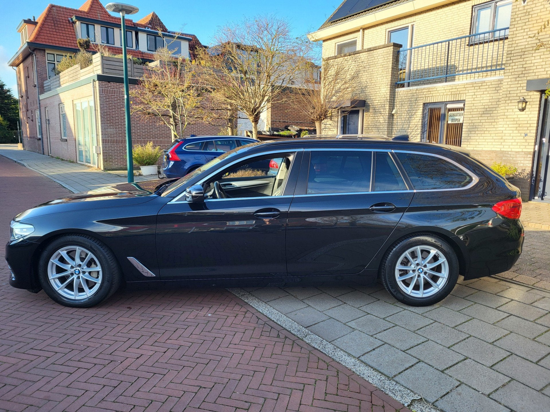 BMW 5-serie Touring 530i Executive, Auto's, Achterwielaandrijving, Gebruikt, 4 cilinders, Zwart