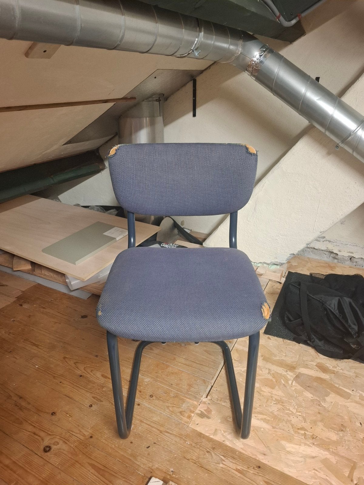 Buisframe stoel blauw, Ophalen, Gebruikt, Blauw, Eenvoudig, functioneel