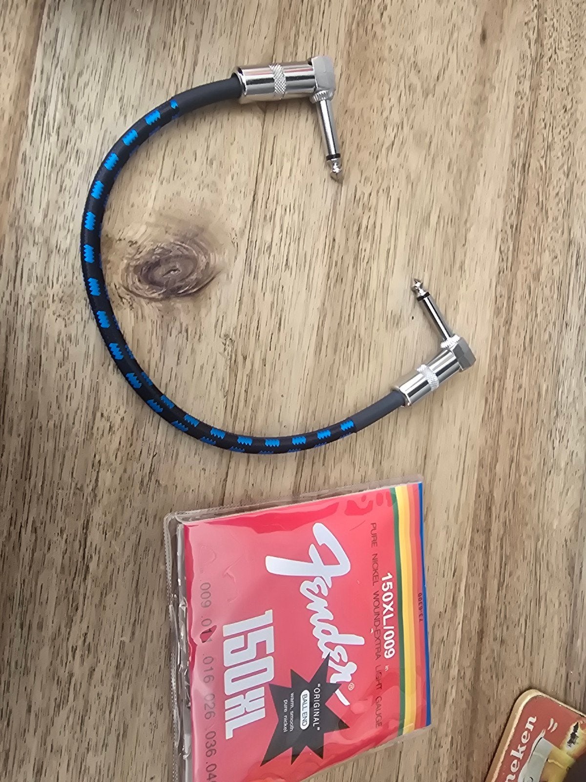 Fender 150XL Gitaarsnaren en Korte Patchkabel, Muziek en Instrumenten, Ophalen of Verzenden, Nieuw