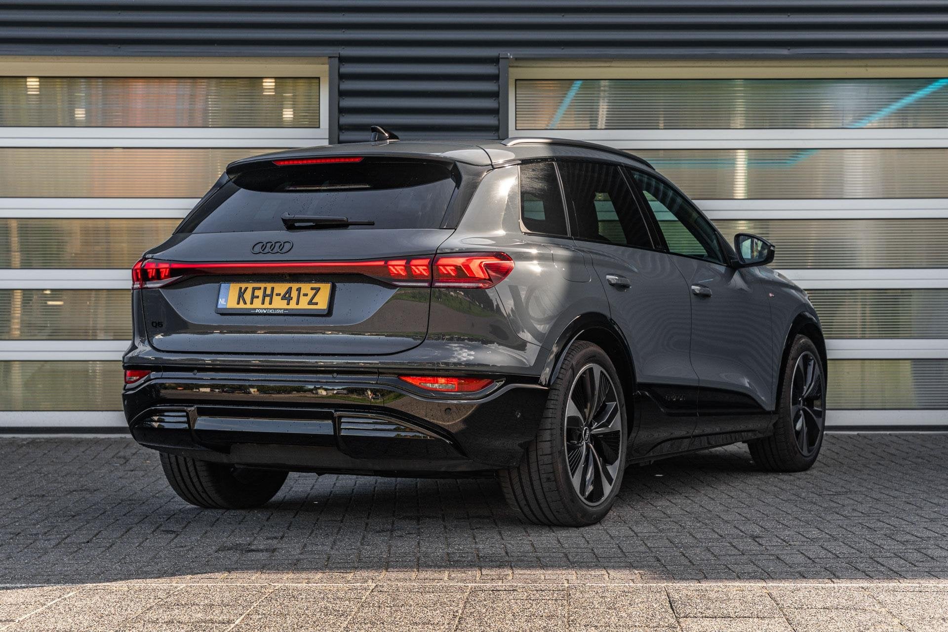 Audi Q6 e-tron 252pk S Edition 83 kWh | Panoramadak | Trekha, Auto's, Automaat, 12 maanden, Gebruikt, 544 km