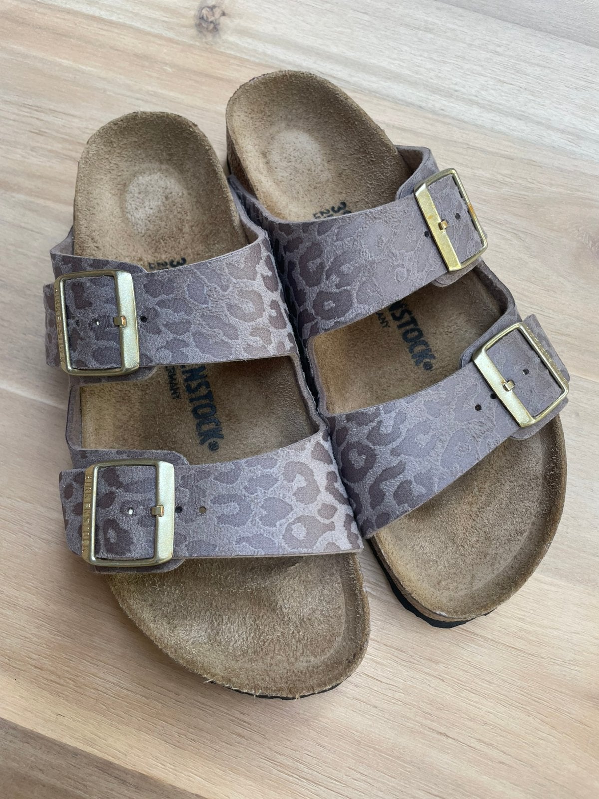 Birkenstock Leopard maat 39, nieuw, Slippers, Bruin, Nieuw, Ophalen of Verzenden