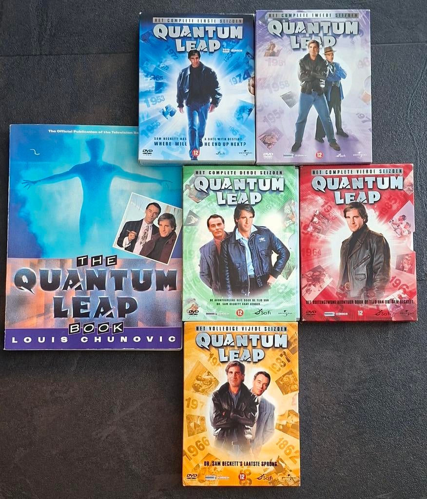 Quantum Leap: Complete Serie (S1-5) + Boek - DVD Boxset, Gebruikt, Boxset, Science Fiction en Fantasy, Ophalen of Verzenden