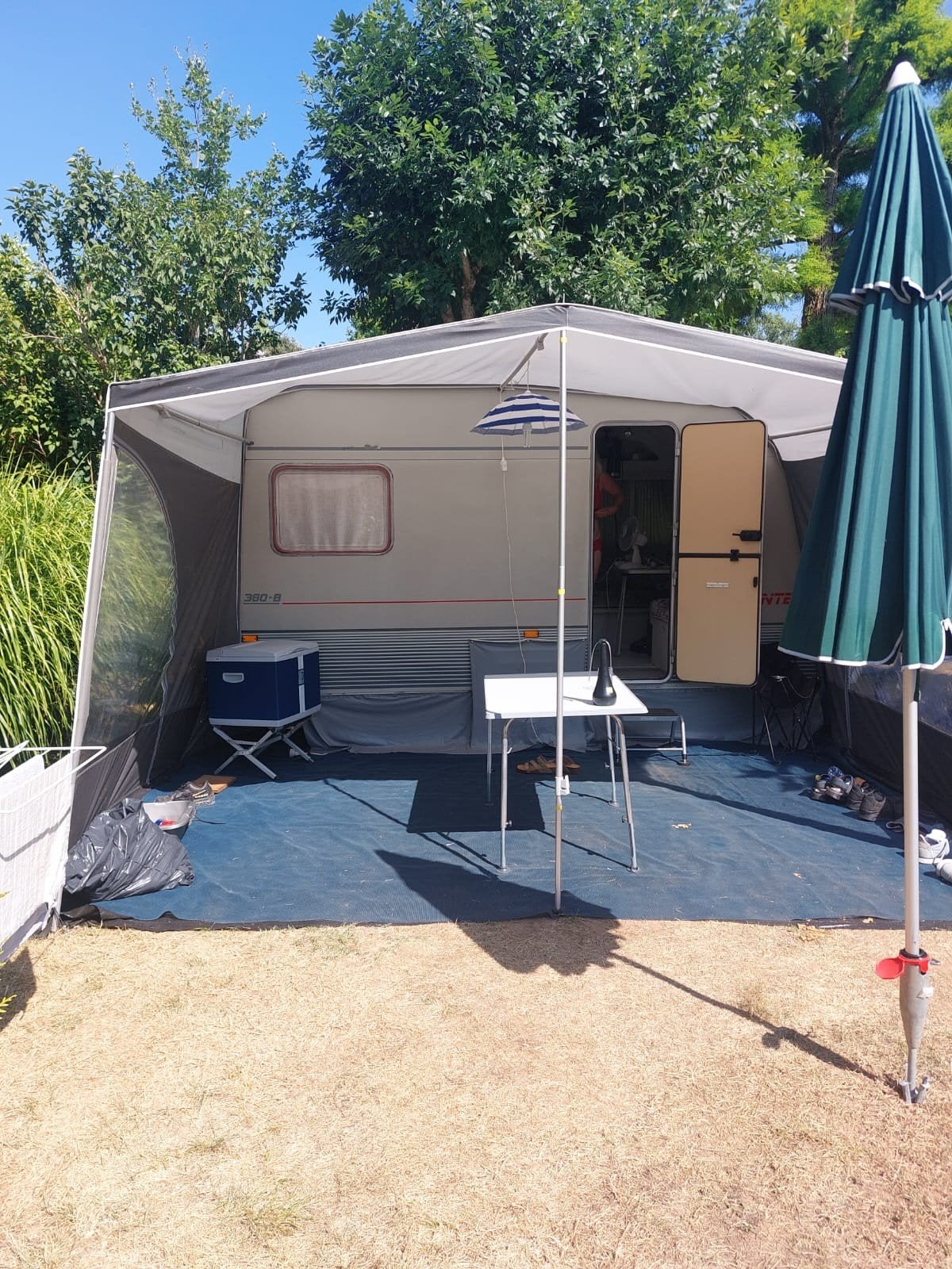 caravan panorama luifel Esvo 776-800, Ophalen, Zo goed als nieuw