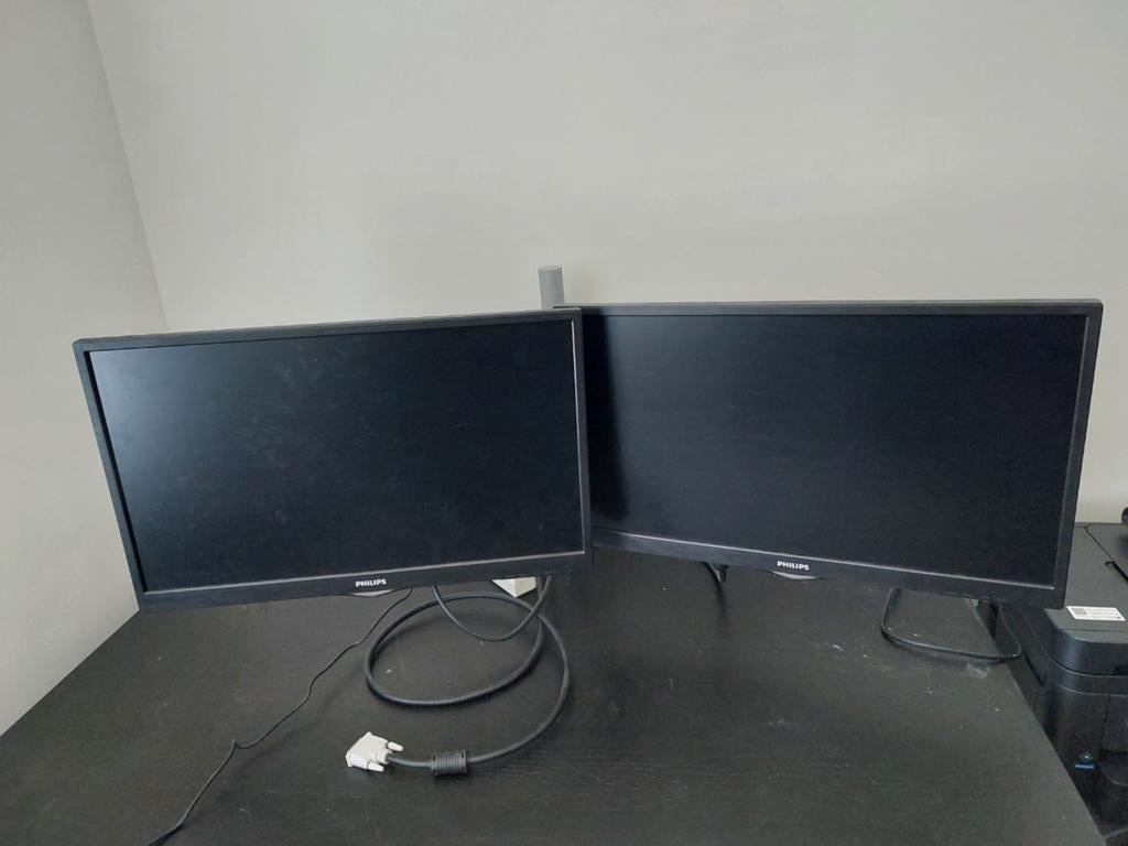 Dubbele computer scherm, Computers en Software, Monitoren, Ophalen, Zo goed als nieuw, Overige typen, Onbekend