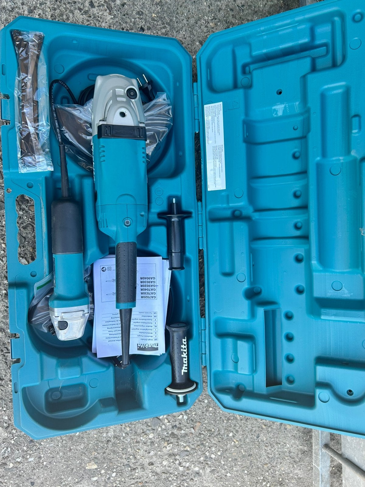 Haakse slijper makita, Ophalen, Nieuw, 1000 watt of meer, Haakse handslijpmachine