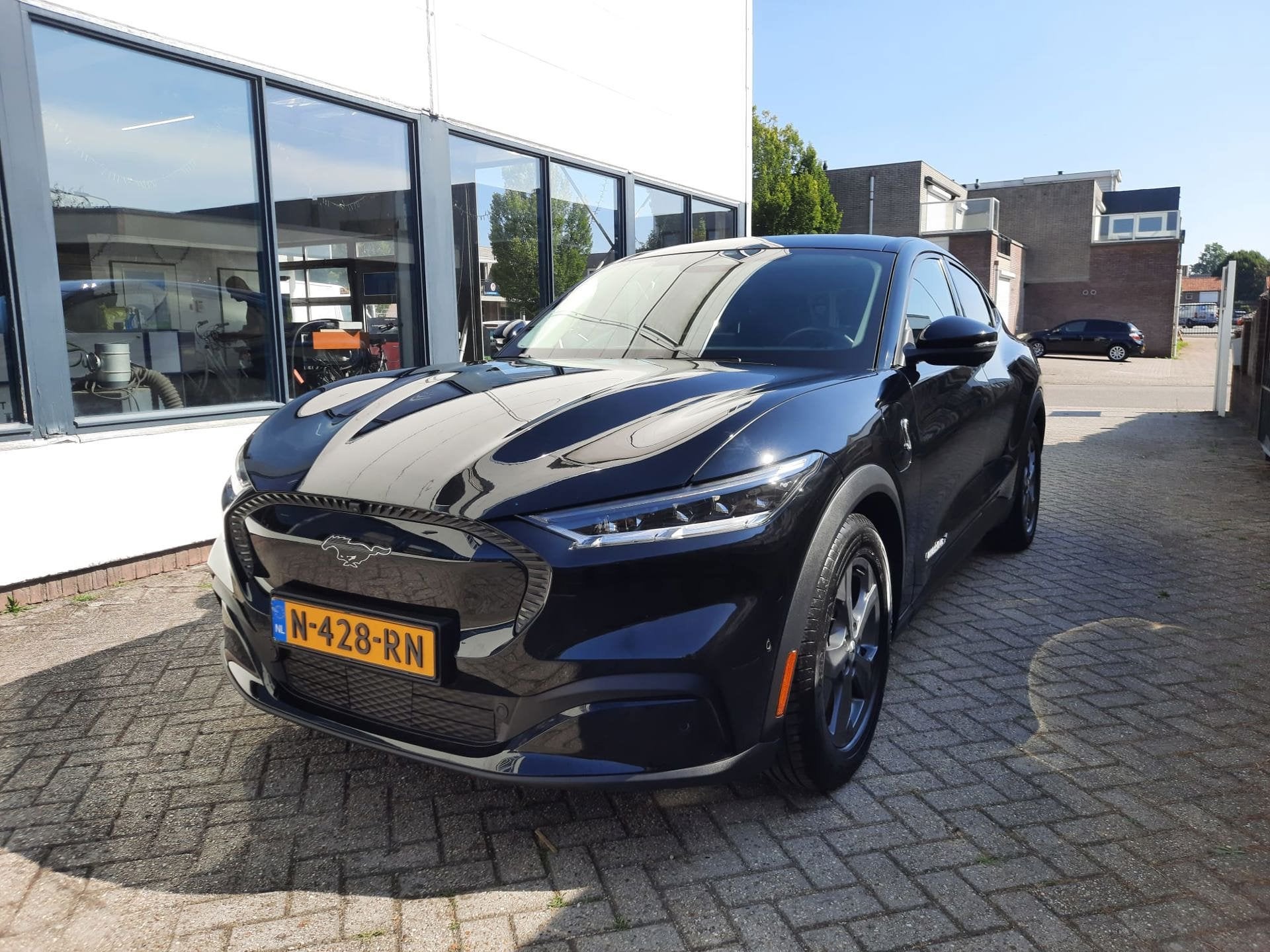 Ford Mustang Mach-E Extended RWD 98 kWh, Auto's, Gebruikt, 750 kg, Zwart, Mustang