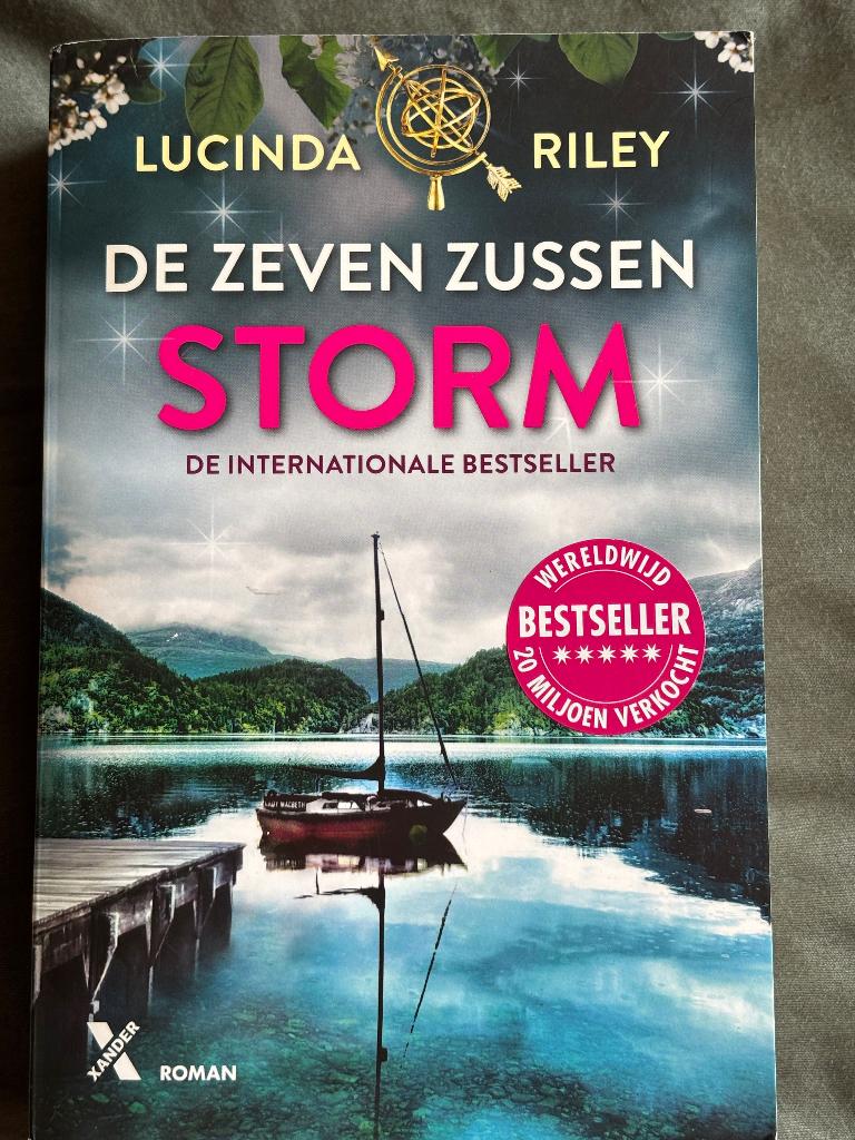 Roman: Storm (2e deel De zeven zussen), Boeken, Europa overig, Lucinda Riley, Ophalen of Verzenden, Zo goed als nieuw
