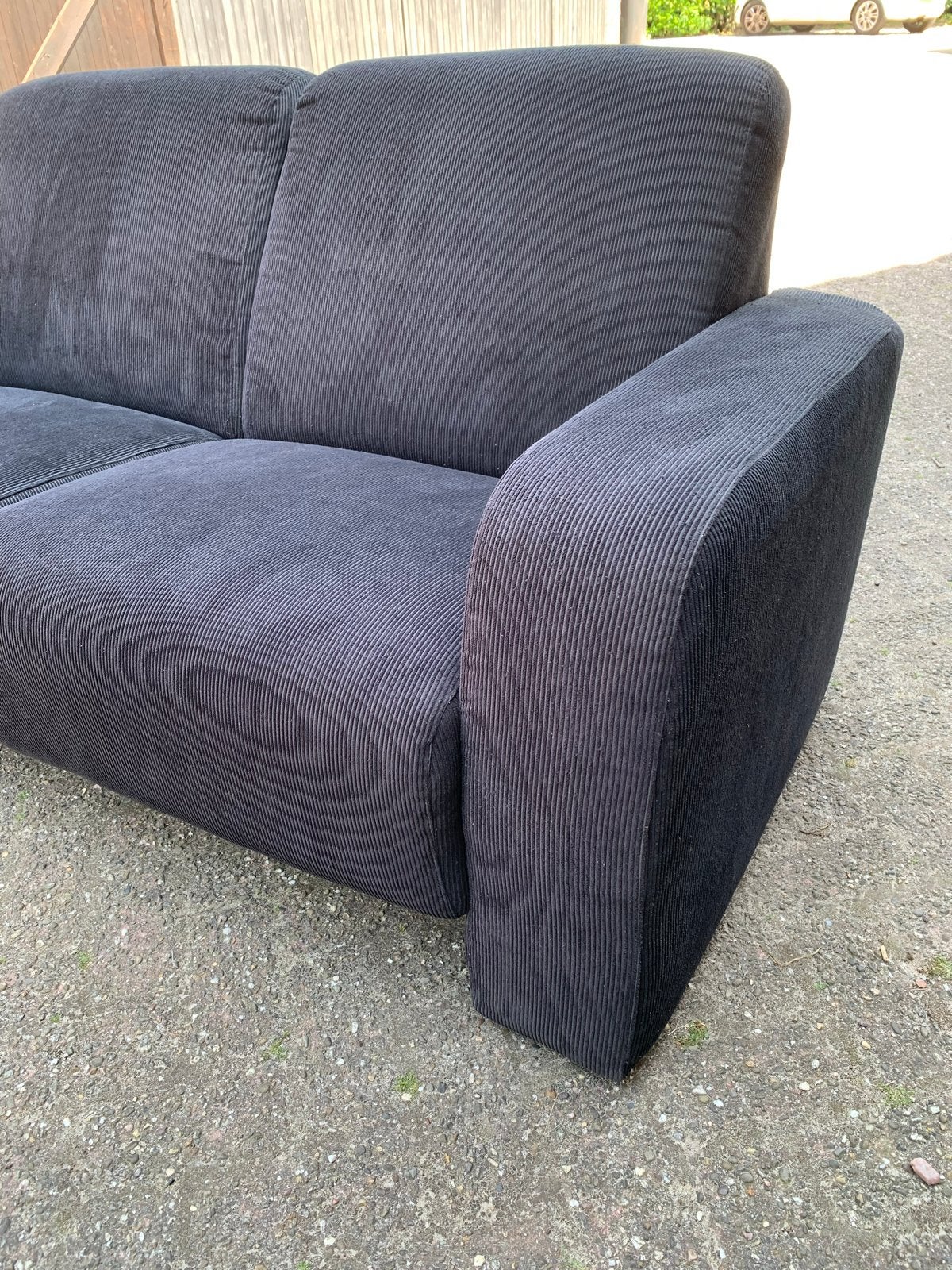 Comfortabele 2-zits bank - Donkergrijs ribstof, Ophalen, Gebruikt, Minder dan 75 cm, 150 tot 200 cm