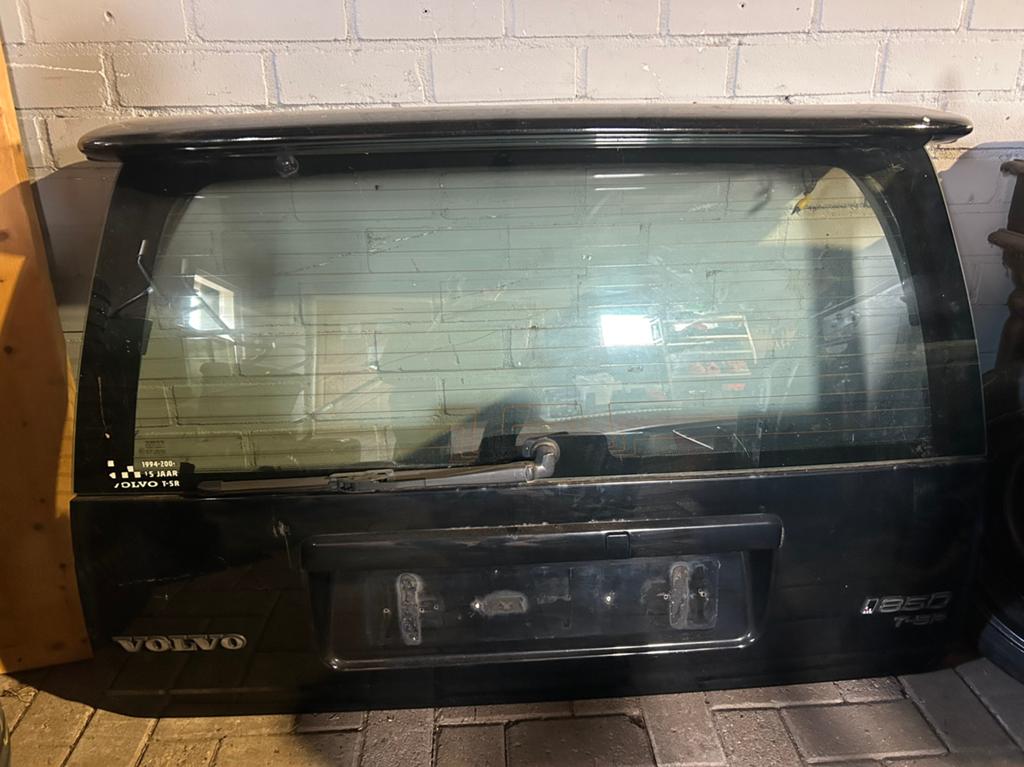 Volvo 850 T5-R achterklep & spoiler - Zwart, Ophalen, Volvo, Achterklep